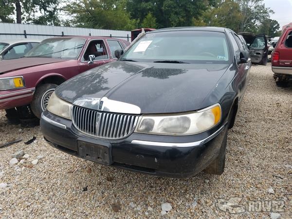 2000 Lincoln Town Car 2000 Lincoln Town Car