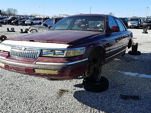 Row52 1993 Mercury Grand Marquis At Buddy S Upull 2melm75w0px680077