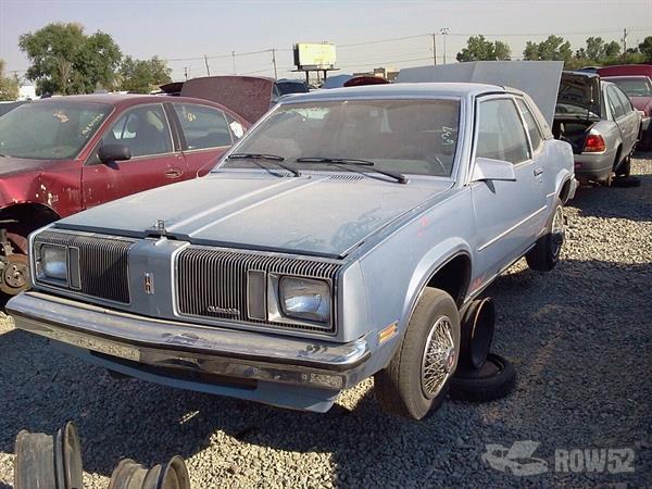 Row52 1983 Oldsmobile Omega at PICK n PULL Salt Lake City