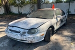 1999 Ford Taurus