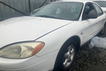 2000 Ford Taurus