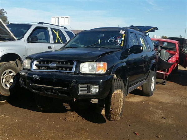 row52 2001 nissan pathfinder at pull n save phoenix north jn8dr09x51w580386 row52 2001 nissan pathfinder at pull