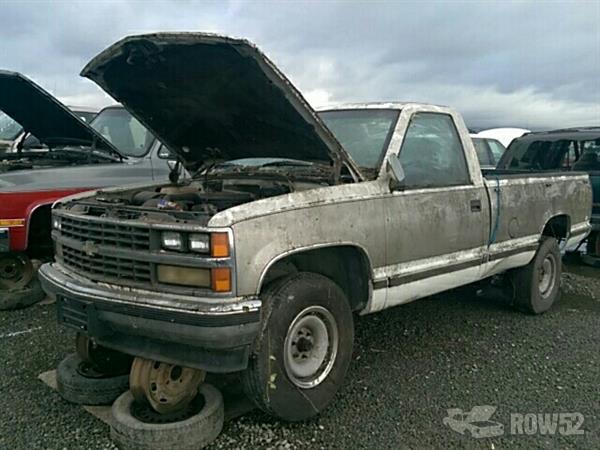 Row52 19 Chevrolet C K 2500 At Pick N Pull Newark 1gcfc24k0ke