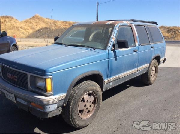 Row52 1992 Gmc Jimmy At Pick N Pull Merced 1gkdt13z2n2519866