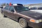 2000 Ford Crown Victoria